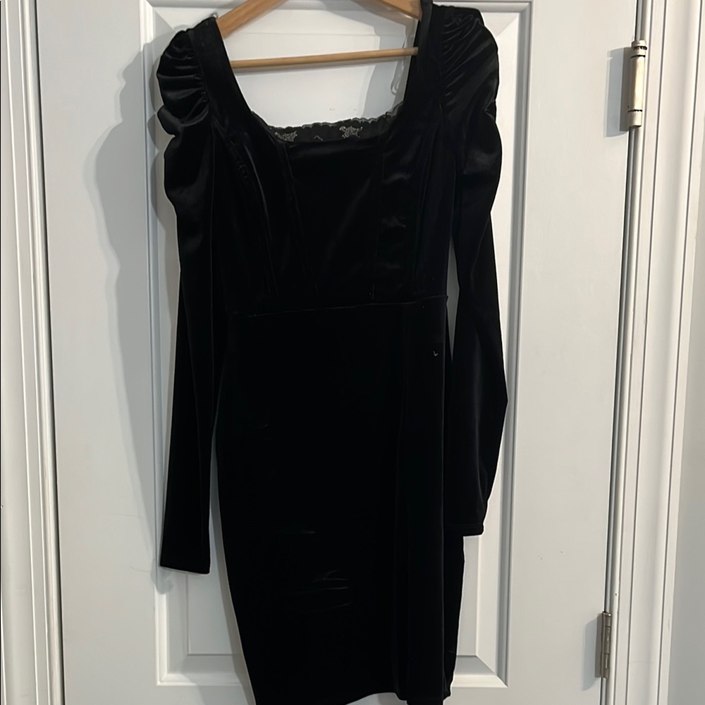 Elegant Black Velvet Dress
